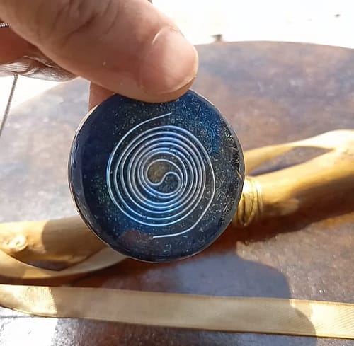תיליוןאורגונייט טריקווטרה 1